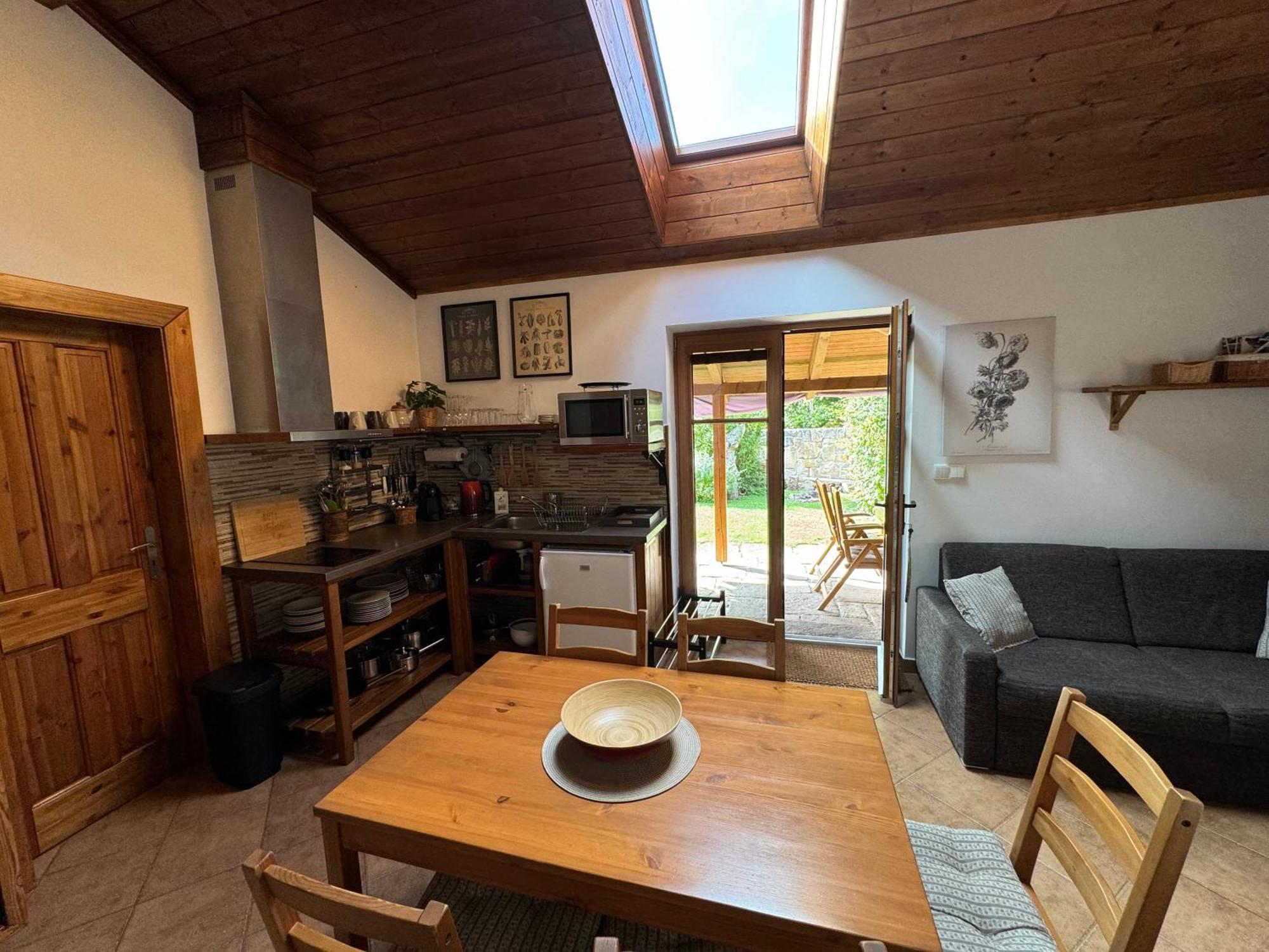 Kamenny Apartman Libunec Zewnętrze zdjęcie